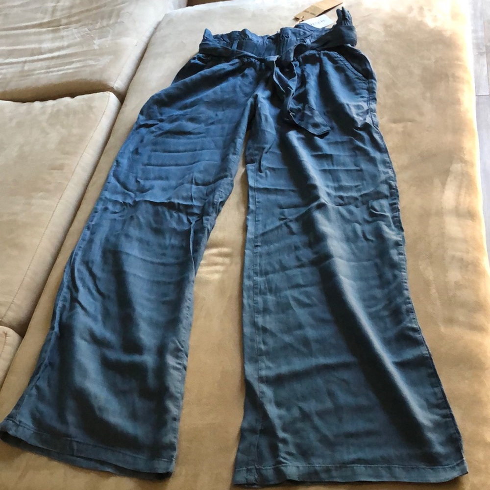 wide leg (never worn )